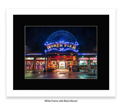 Blackpool North Pier - Blackpool - Assaf Frank Art Print