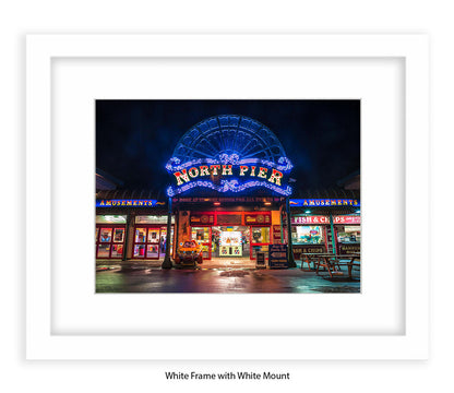 Blackpool North Pier - Blackpool - Assaf Frank Art Print