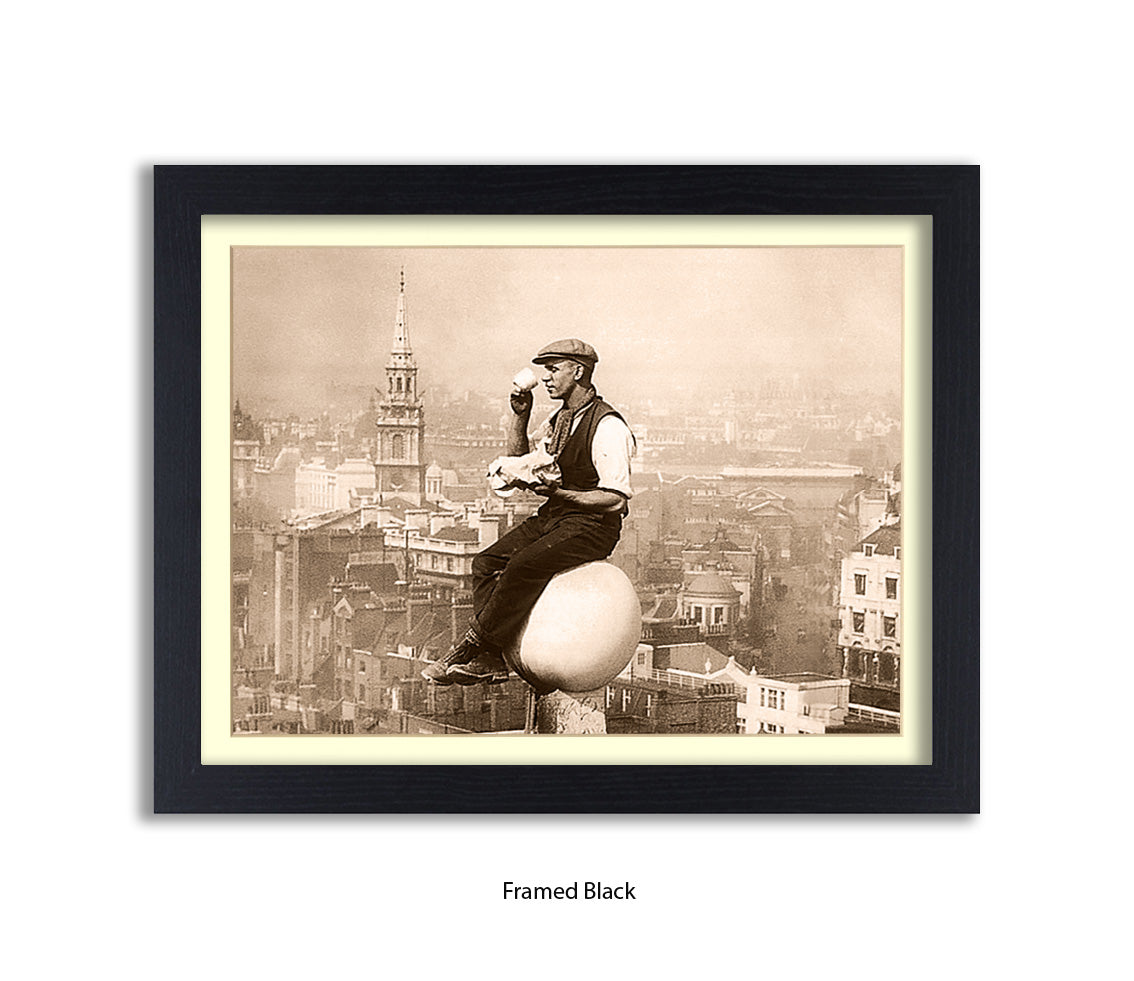 London - Tea Break - Guy on Building - 1930s — Vintage Street Photography - Art Print