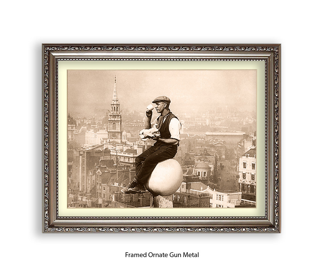 London - Tea Break - Guy on Building - 1930s — Vintage Street Photography - Art Print
