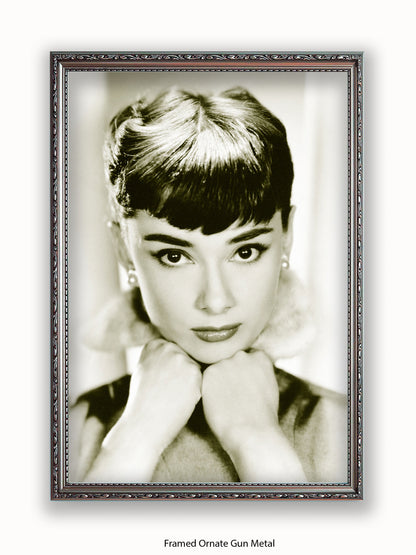 Audrey Hepburn - Breakfast At Tiffany's - Pose - Poster