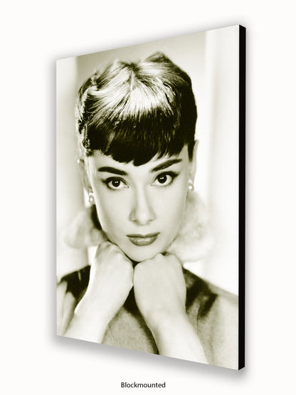 Audrey Hepburn - Breakfast At Tiffany's - Pose - Poster